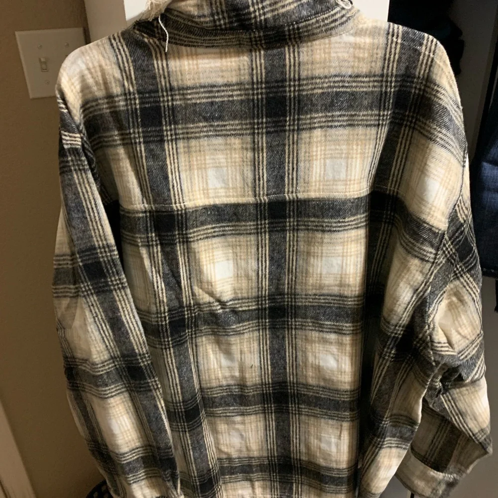 Glitzy Girl Black Plaid Shacket - Picture 7 of 8